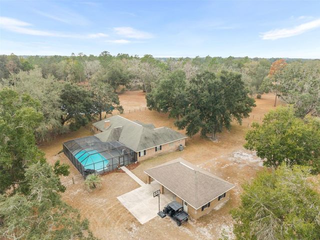 3670 NW 20TH AVENUE, Bell, FL 32619