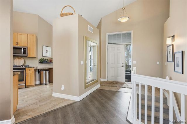 4592 Leblanc Court, Brighton, MI 48116