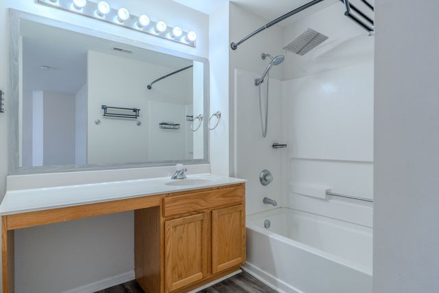 1033 Key Largo Drive -, Romeoville, IL 60446