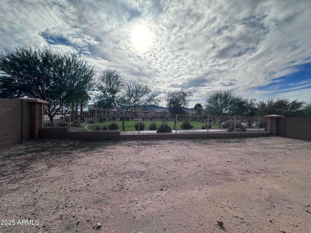 2065 E ESCONDIDO Place, Casa Grande, AZ 85122