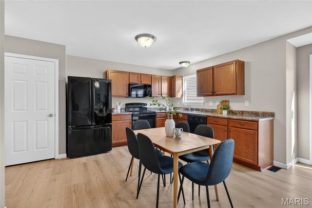 132 Weatherby Landing Drive, O'fallon, MO 63366