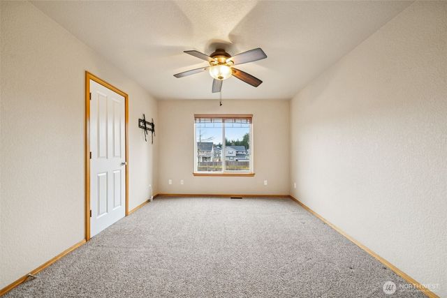 2951 Campus Prairie Loop NE, Lacey, WA 98516