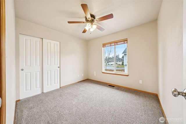 2951 Campus Prairie Loop NE, Lacey, WA 98516