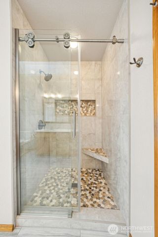 2951 Campus Prairie Loop NE, Lacey, WA 98516