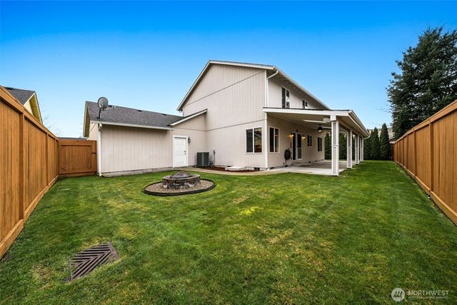 2951 Campus Prairie Loop NE, Lacey, WA 98516