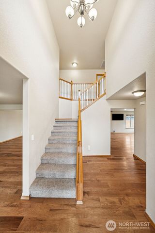 2951 Campus Prairie Loop NE, Lacey, WA 98516