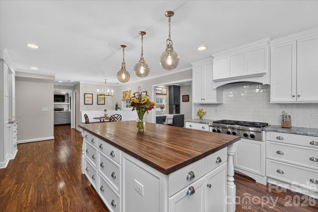 4419 Darventry Court, Charlotte, NC 28226