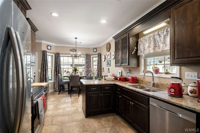 12583 Cottage, Northport, AL 35475