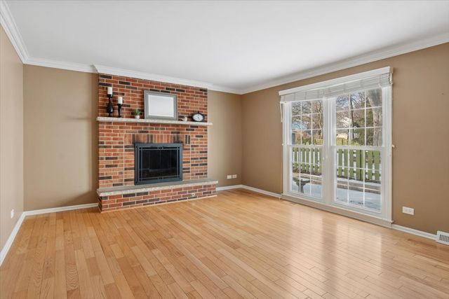 1123 Mill Race Lane, Naperville, IL 60565