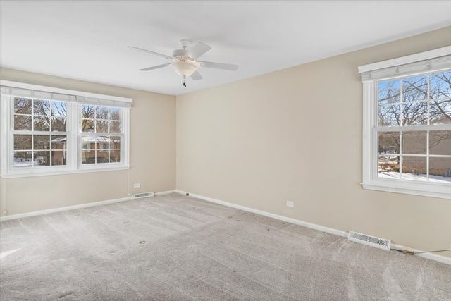 1123 Mill Race Lane, Naperville, IL 60565