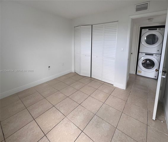 1820 W 53rd Street 517, Hialeah, FL 33012