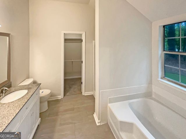46 Timber Walk Drive, Sharpsburg, GA 30277