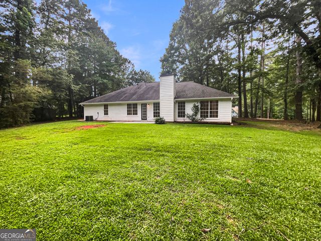 46 Timber Walk Drive, Sharpsburg, GA 30277