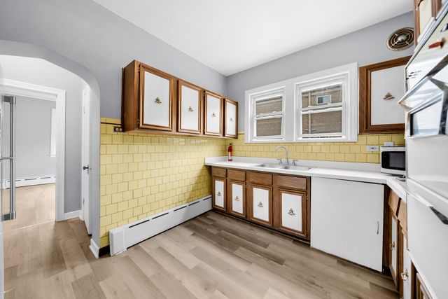4227 S HARLEM Avenue 4, Stickney, IL 60402