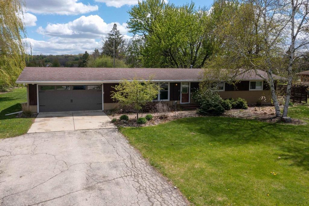 N5517 COUNTY ROAD K, Fond Du Lac, WI 54937