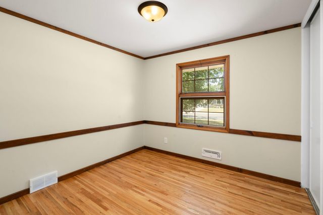 10212 Xerxes Avenue S, Bloomington, MN 55431