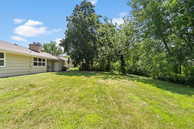 10212 Xerxes Avenue S, Bloomington, MN 55431