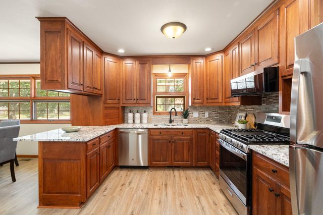 10212 Xerxes Avenue S, Bloomington, MN 55431