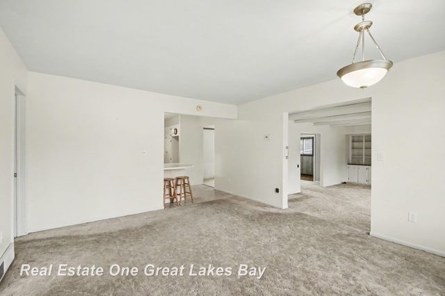 2750 E Deckerville Road, Ellington Twp, MI 48723