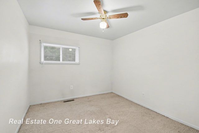 2750 E Deckerville Road, Ellington Twp, MI 48723