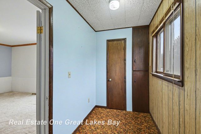 2750 E Deckerville Road, Ellington Twp, MI 48723