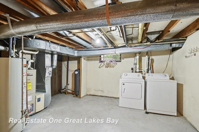 2750 E Deckerville Road, Ellington Twp, MI 48723