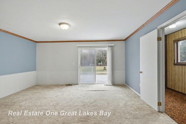 2750 E Deckerville Road, Ellington Twp, MI 48723