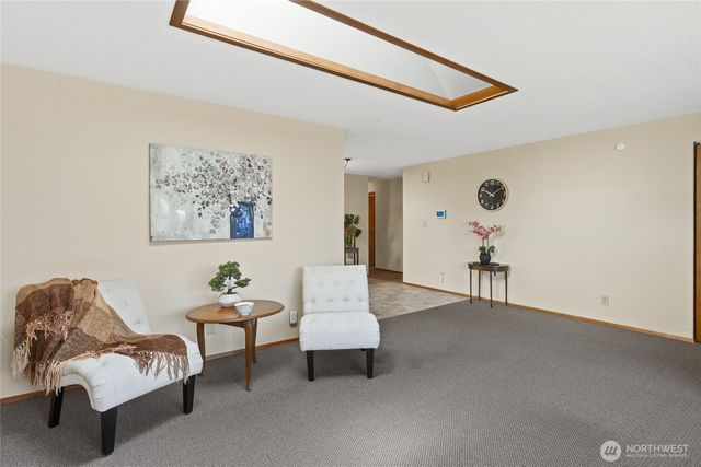 6117 S G Street, Tacoma, WA 98408