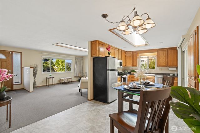 6117 S G Street, Tacoma, WA 98408