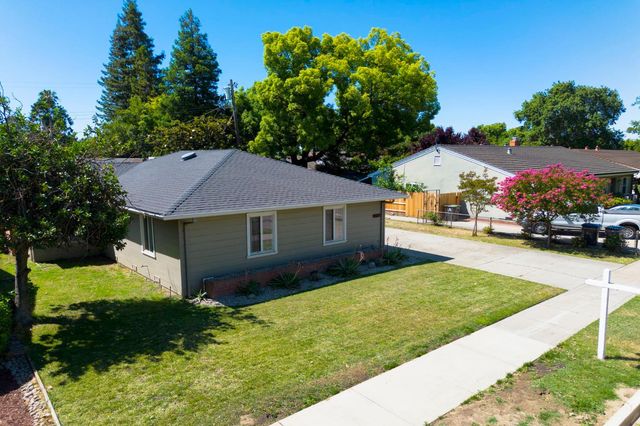 1176 W Mendocino Ave, Stockton, CA 95204