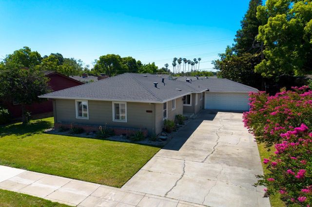 1176 W Mendocino Ave, Stockton, CA 95204