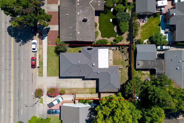 1176 W Mendocino Ave, Stockton, CA 95204