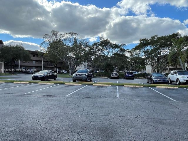 8390 Sands Point Blvd 107F, Tamarac, FL 33321