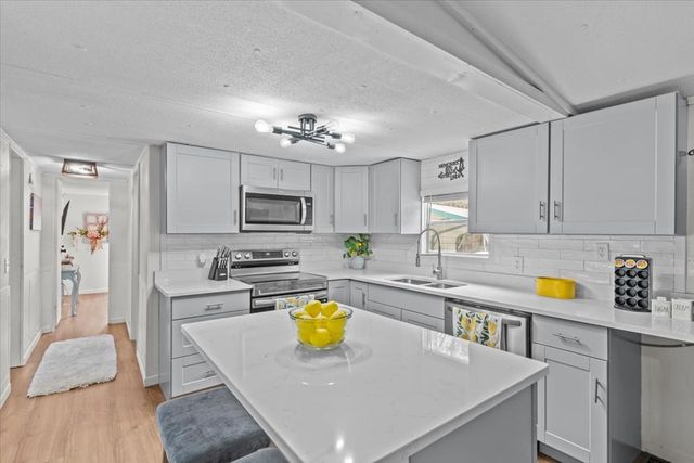 25678 Memory Rd, Andalusia, AL 36421