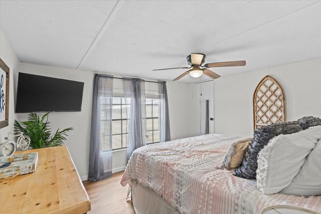 25678 Memory Rd, Andalusia, AL 36421