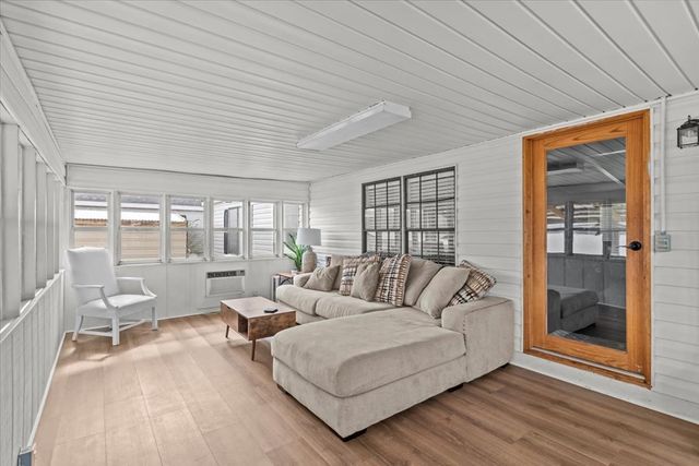 25678 Memory Rd, Andalusia, AL 36421