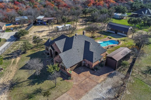 407 Miramar Circle, Weatherford, TX 76085