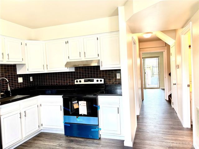 6405 Harbinger Lane, Miamisburg, OH 45449