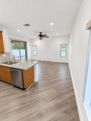10355 Little Mustang Way, Lake Worth, FL 33449