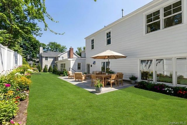 1 Ellen Court, Rye, NY 10580