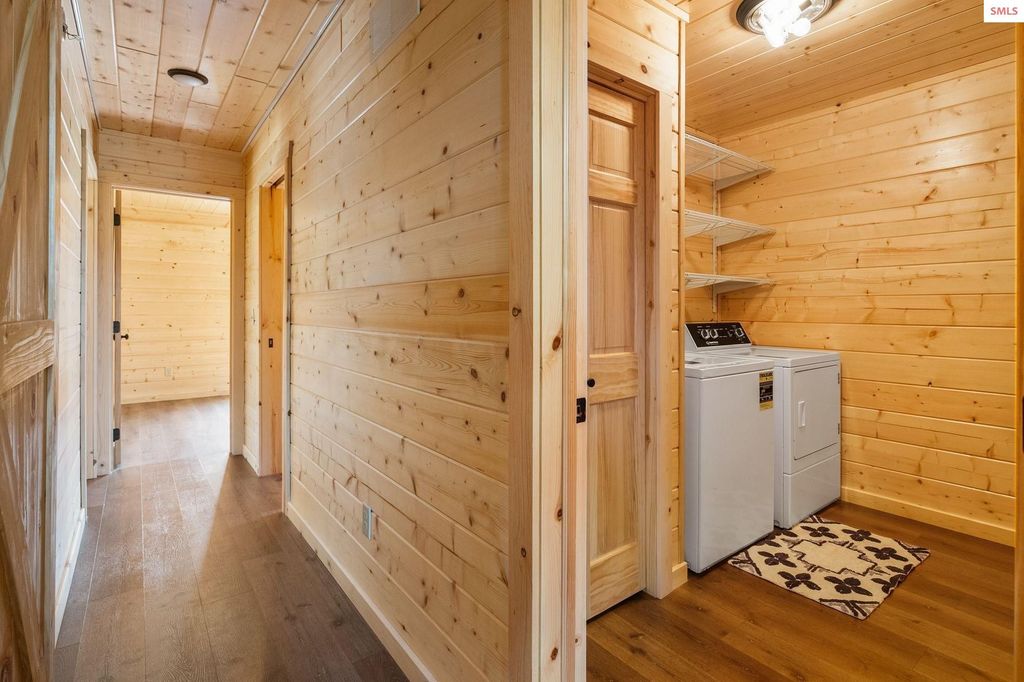 452 Ruby Creek Rd, Naples, ID 83847 photo 12