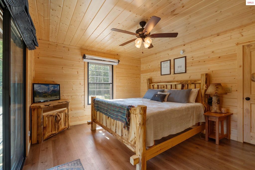 452 Ruby Creek Rd, Naples, ID 83847 photo 13