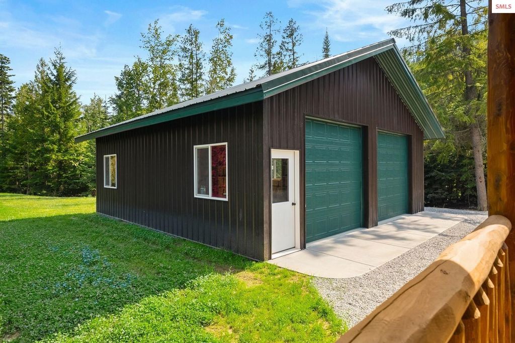 452 Ruby Creek Rd, Naples, ID 83847 photo 23