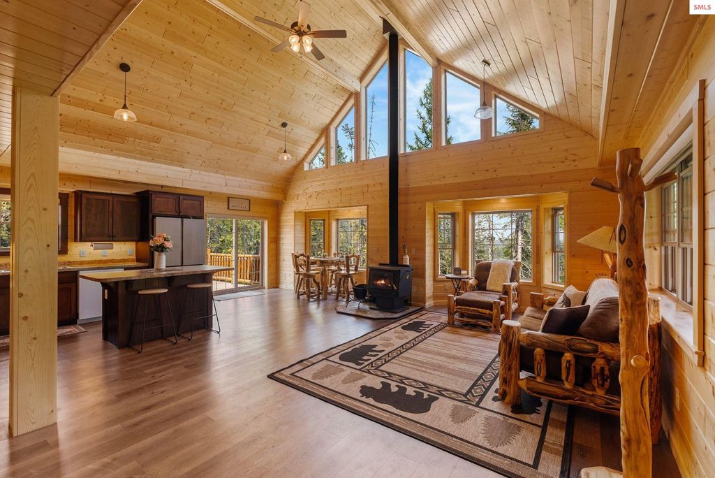 452 Ruby Creek Rd, Naples, ID 83847 photo 5