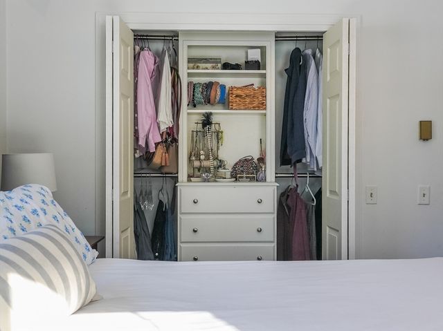 18 Haduk Dr, North Attleboro, MA 02760