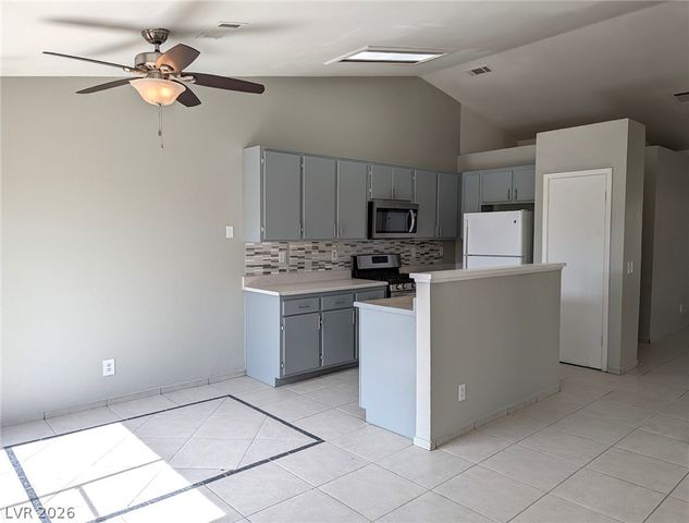 2507 Exulted Valley Avenue, North Las Vegas, NV 89032