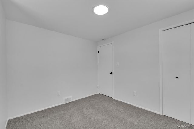 23520 Rockingham Street, Southfield, MI 48033