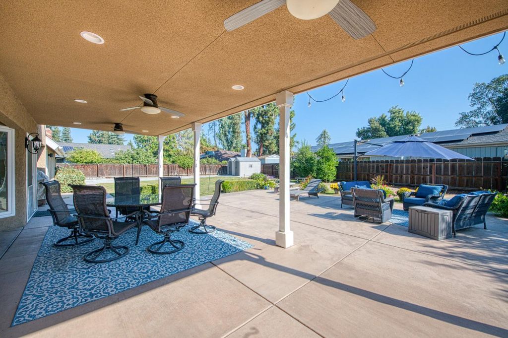 Image 43 of property listing at 1771 S Waverly Lane, Fresno, CA 93727