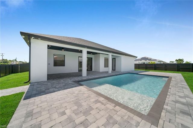 3009 SW 16th PL, Cape Coral, FL 33914