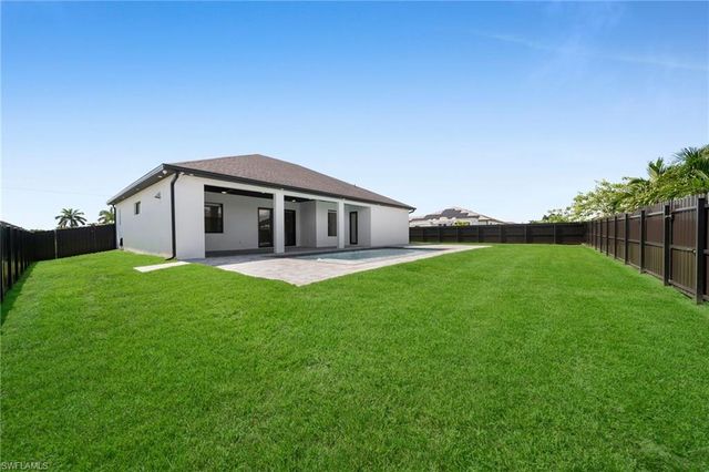 3009 SW 16th PL, Cape Coral, FL 33914